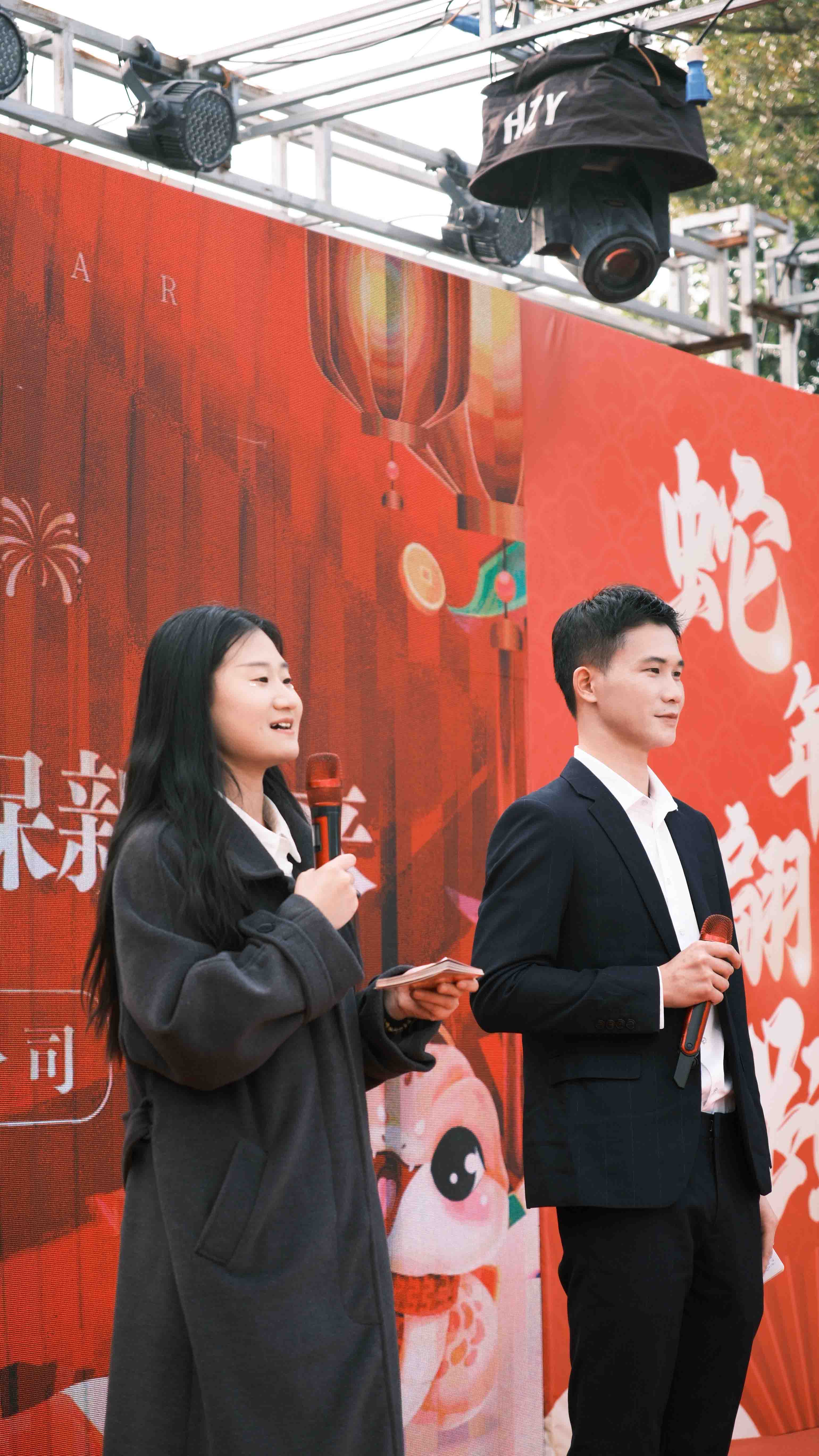 久信達科技2024年年會圓滿落幕：感恩同行，共創(chuàng)環(huán)保新未來，乘風破浪，夢想起航(圖4)